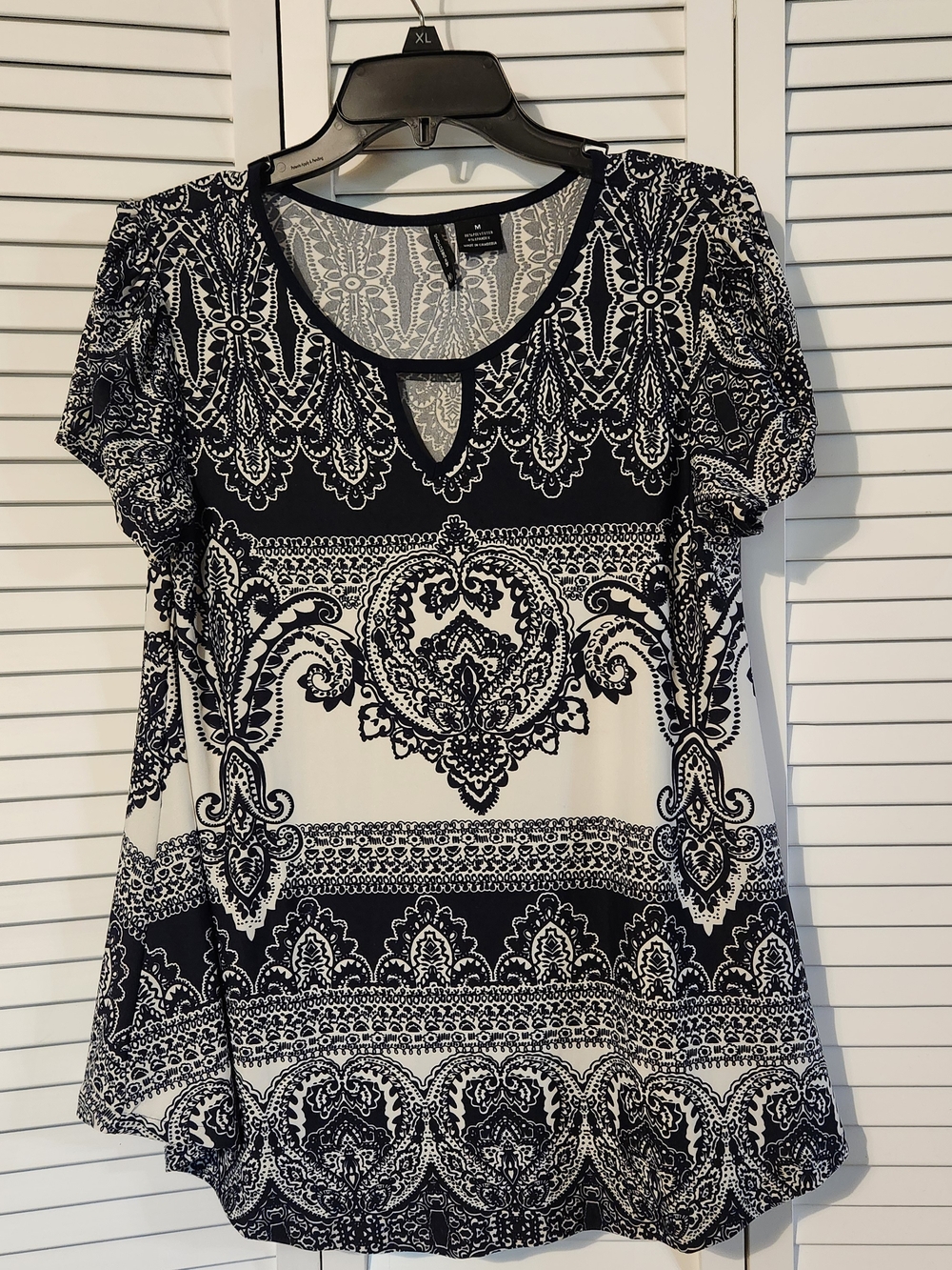 New Directions Navy & White Ornate Scoop Neck Short Sleeve Tee